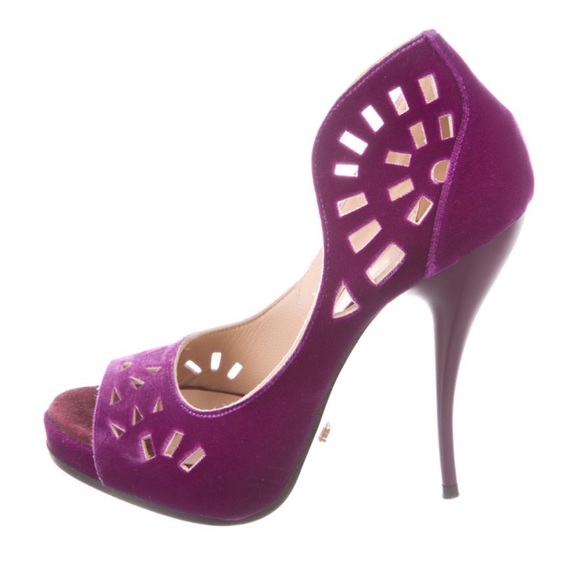 Viktor & Rolf Magenta Purple Velvet Open Toe Pumps, sz. 6 - Picture 1 of 5